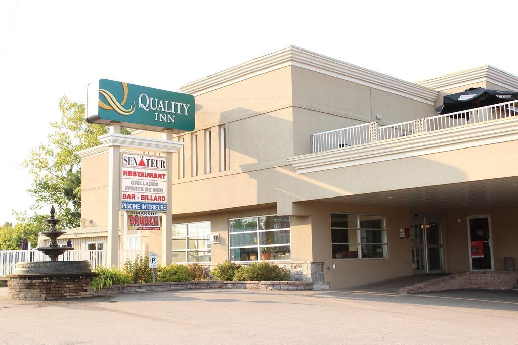 Quality Inn Mont-Laurier Exterior foto
